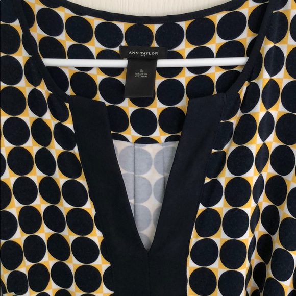 Ann Taylor fun polka dot wrap/tie dress! - Picture 2 of 3